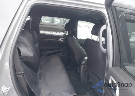 2021 Jeep Grand Cherokee Laredo X 4X4 from USA, damaged, VIN 1C4RJFAG5MC743406